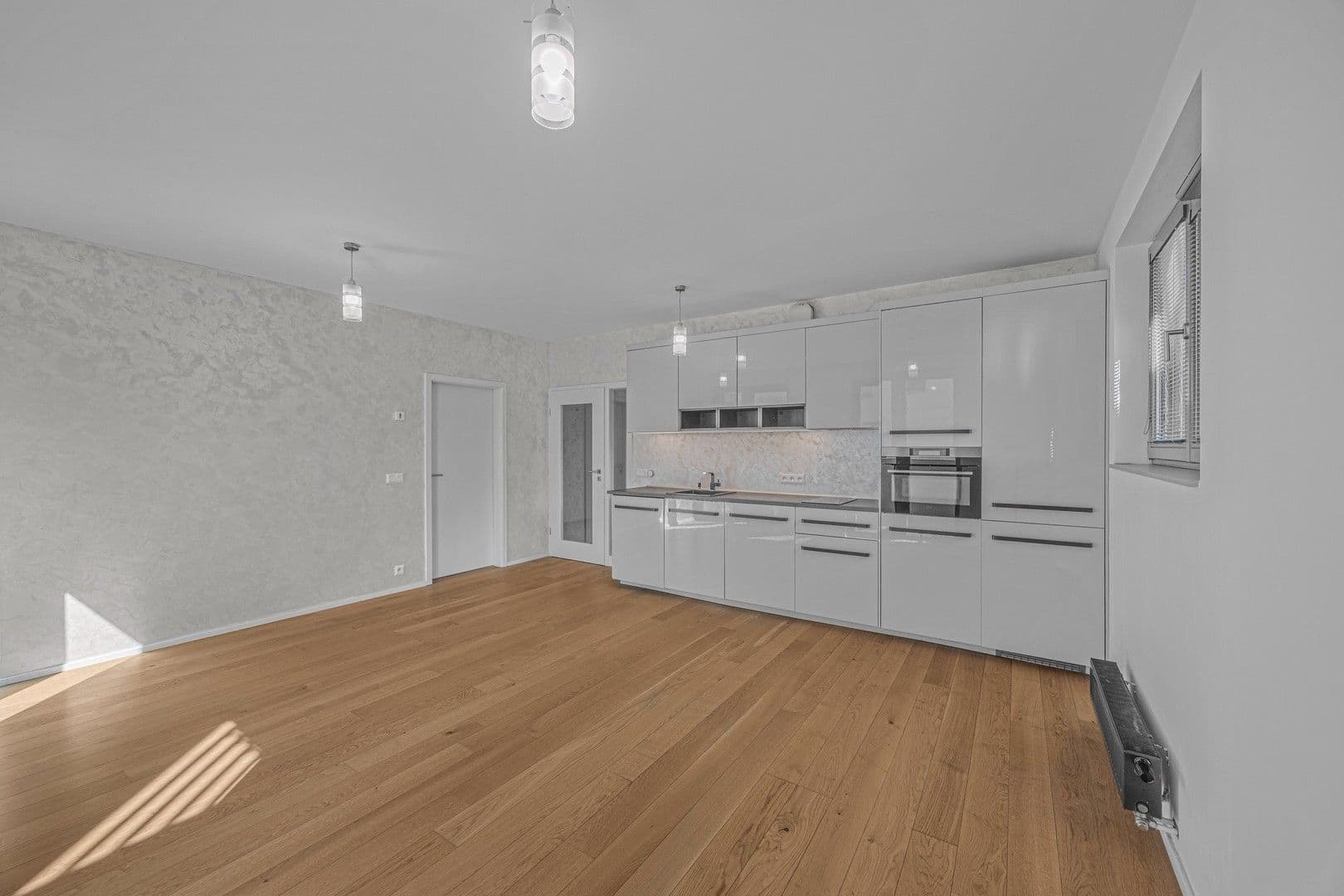 Prenájom bytu 2-izbový 50 m², Altajská, Praha, Praha Prenájom bytu 2-izbový 50 m², Altajská, Praha, Praha