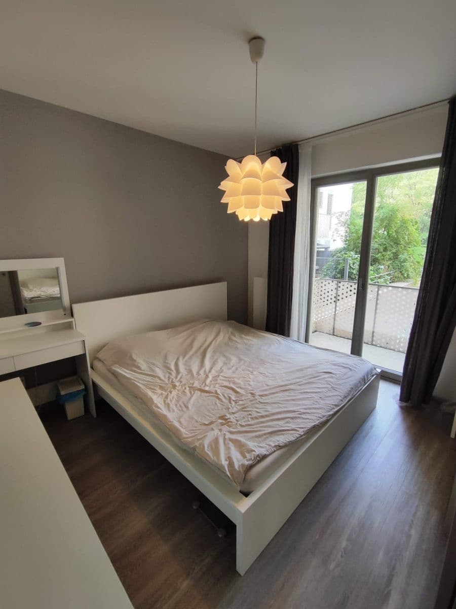 Prenájom bytu 2-izbový 56 m², Hartigova, Praha, Praha Prenájom bytu 2-izbový 56 m², Hartigova, Praha, Praha