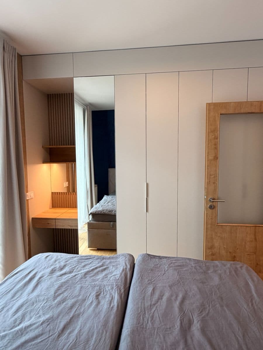 Prenájom bytu 2-izbový 58 m², Křižíkova, Čelákovice, Středočeský kraj Prenájom bytu 2-izbový 58 m², Křižíkova, Čelákovice, Středočeský kraj