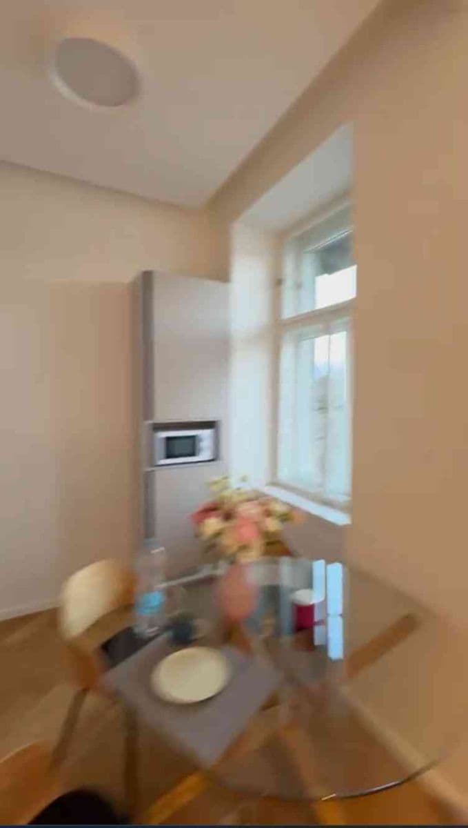 Prenájom bytu 2-izbový 56 m², Na Bělidle, Praha, Praha Prenájom bytu 2-izbový 56 m², Na Bělidle, Praha, Praha