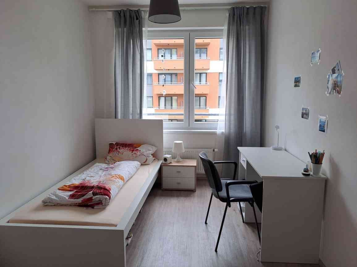 Prenájom bytu 2-izbový 64 m², K Metru, Praha, Praha Prenájom bytu 2-izbový 64 m², K Metru, Praha, Praha
