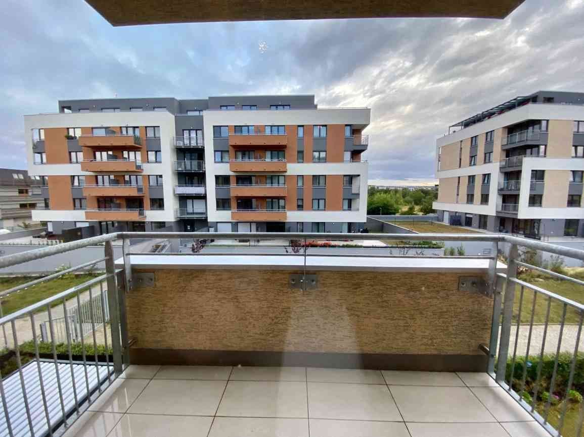 Prenájom bytu 2-izbový 64 m², K Metru, Praha, Praha Prenájom bytu 2-izbový 64 m², K Metru, Praha, Praha