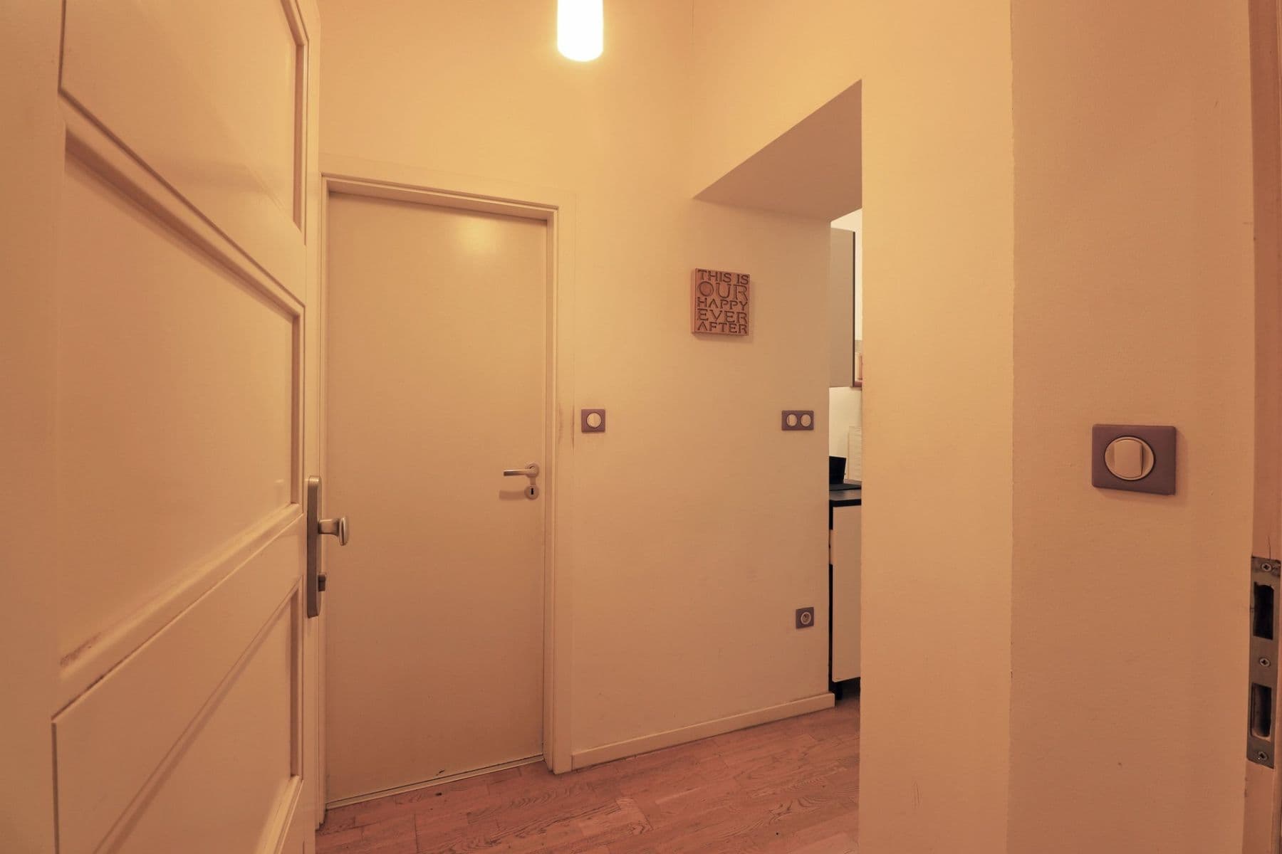Prenájom bytu 2-izbový 44 m², Bořivojova, Praha, Praha Prenájom bytu 2-izbový 44 m², Bořivojova, Praha, Praha