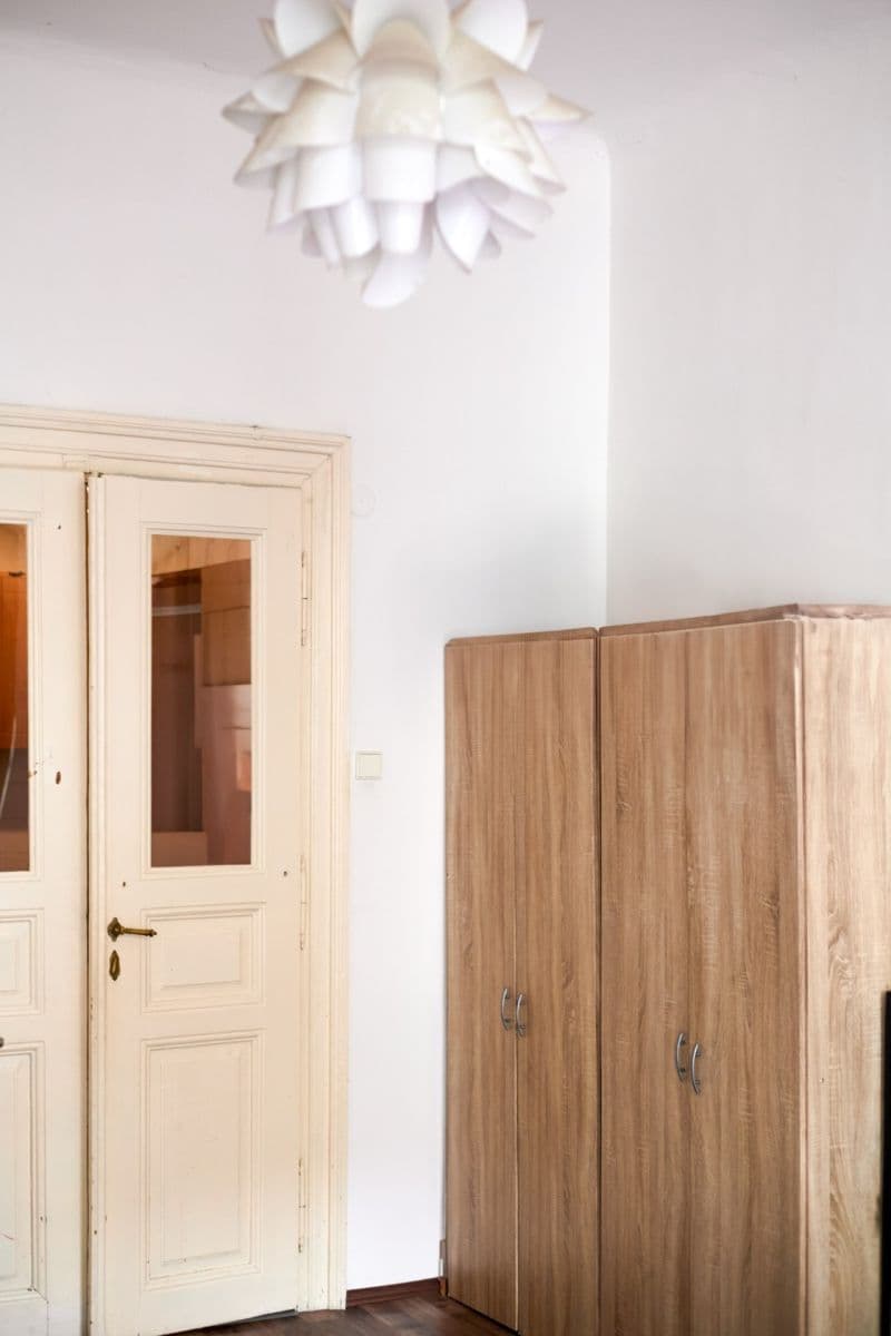 Prenájom bytu 1-izbový 44 m², Husitská, Praha, Praha Prenájom bytu 1-izbový 44 m², Husitská, Praha, Praha