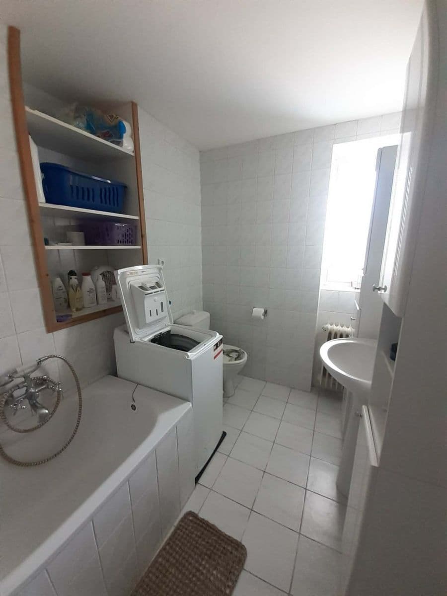 Predaj bytu 2-izbový 64 m², Petra Chelčického, Vodňany, Jihočeský kraj Predaj bytu 2-izbový 64 m², Petra Chelčického, Vodňany, Jihočeský kraj