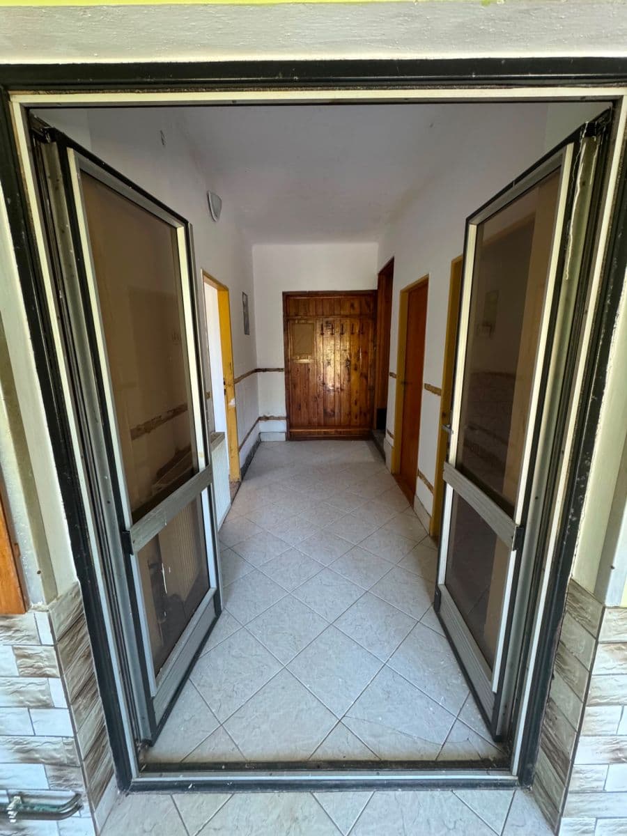 Predaj domu 457 m², pozemok 920 m², Nová, Lužná, Středočeský kraj Predaj domu 457 m², pozemok 920 m², Nová, Lužná, Středočeský kraj