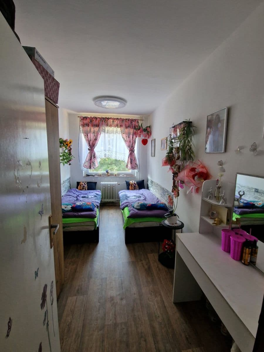 Predaj bytu 4-izbový 84 m², Anežky České, Ústí nad Labem, Ústecký kraj Predaj bytu 4-izbový 84 m², Anežky České, Ústí nad Labem, Ústecký kraj