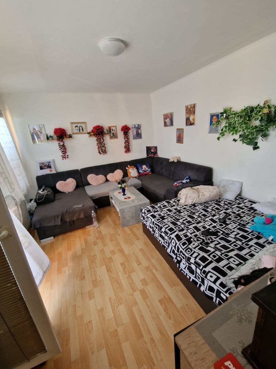 Predaj bytu 4-izbový 84 m², Anežky České, Ústí nad Labem, Ústecký kraj Predaj bytu 4-izbový 84 m², Anežky České, Ústí nad Labem, Ústecký kraj