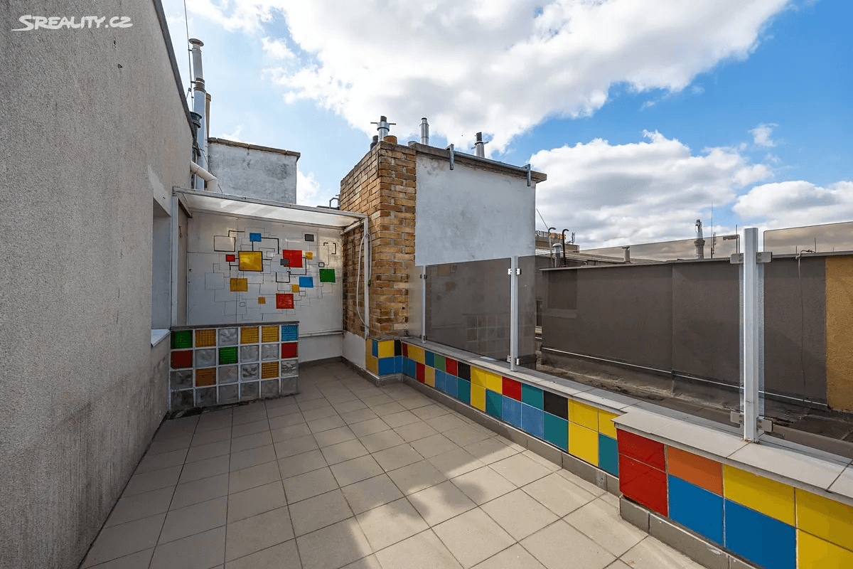 Prenájom bytu 1-izbový 27 m², U Gymnázia, Praha, Praha Prenájom bytu 1-izbový 27 m², U Gymnázia, Praha, Praha