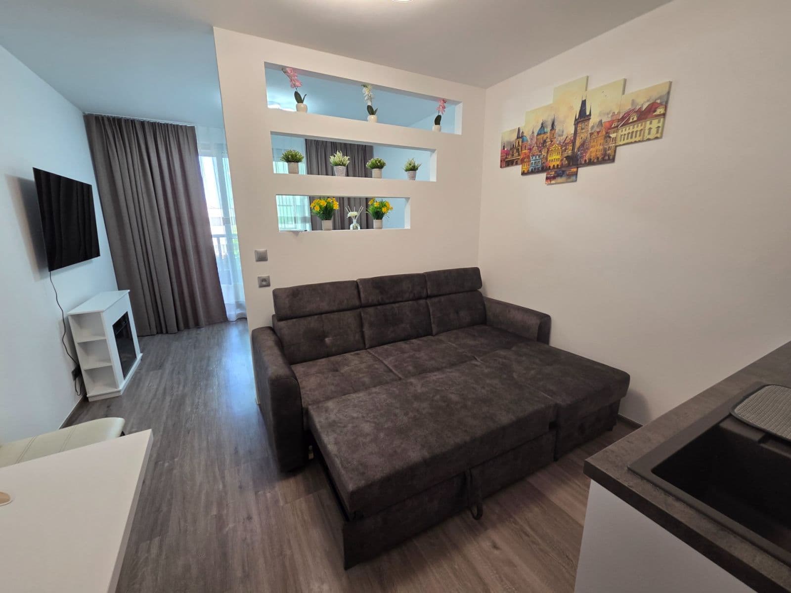 Prenájom bytu 1-izbový 39 m², Kurta Konráda, Praha, Praha Prenájom bytu 1-izbový 39 m², Kurta Konráda, Praha, Praha