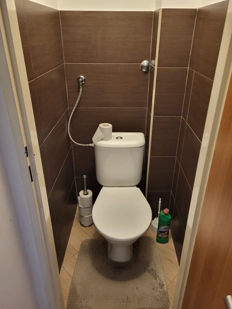 Prenájom bytu 2-izbový 45 m², Mojmírovo náměstí, Brno, Jihomoravský kraj Prenájom bytu 2-izbový 45 m², Mojmírovo náměstí, Brno, Jihomoravský kraj