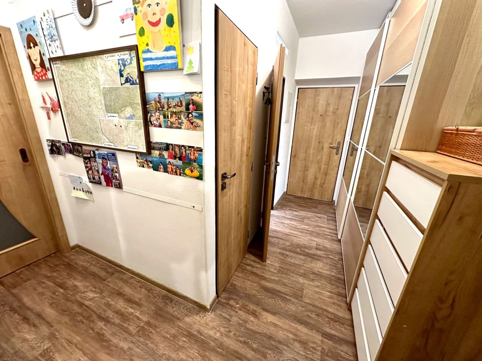 Prenájom bytu 3-izbový 86 m², Moučná, Poděbrady, Středočeský kraj Prenájom bytu 3-izbový 86 m², Moučná, Poděbrady, Středočeský kraj