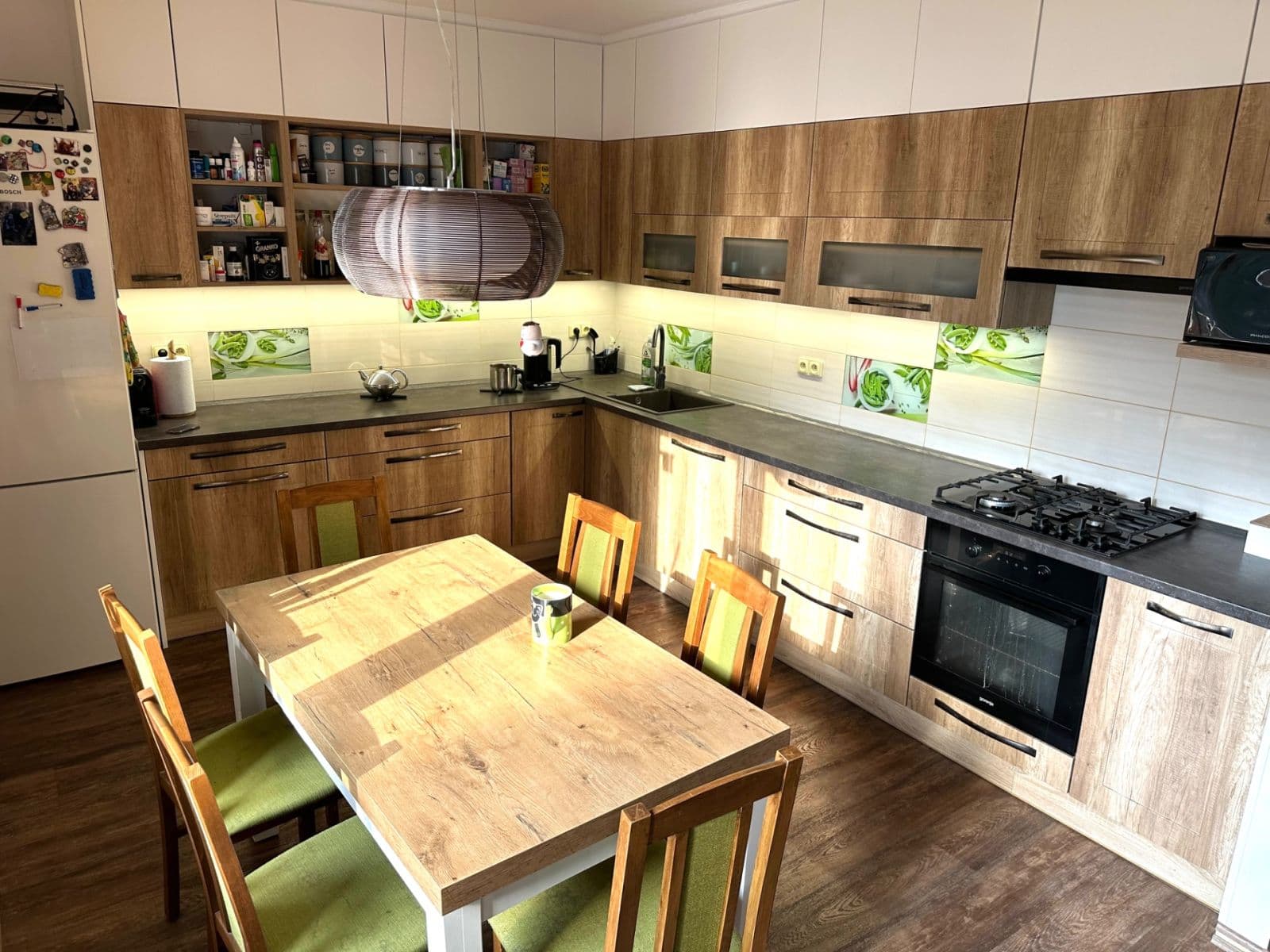 Prenájom bytu 3-izbový 86 m², Moučná, Poděbrady, Středočeský kraj Prenájom bytu 3-izbový 86 m², Moučná, Poděbrady, Středočeský kraj