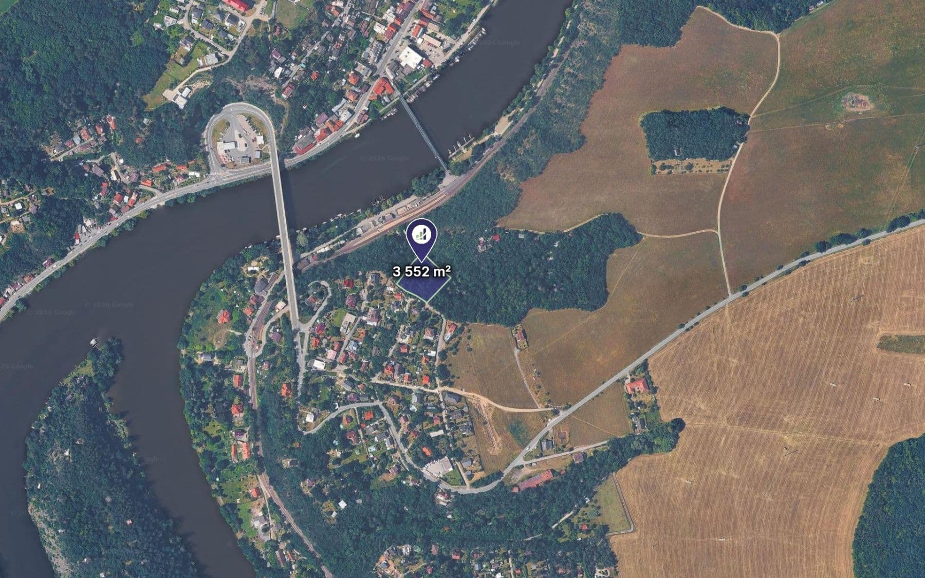 Predaj pozemku 3.552 m², Davle, Středočeský kraj Predaj pozemku 3.552 m², Davle, Středočeský kraj