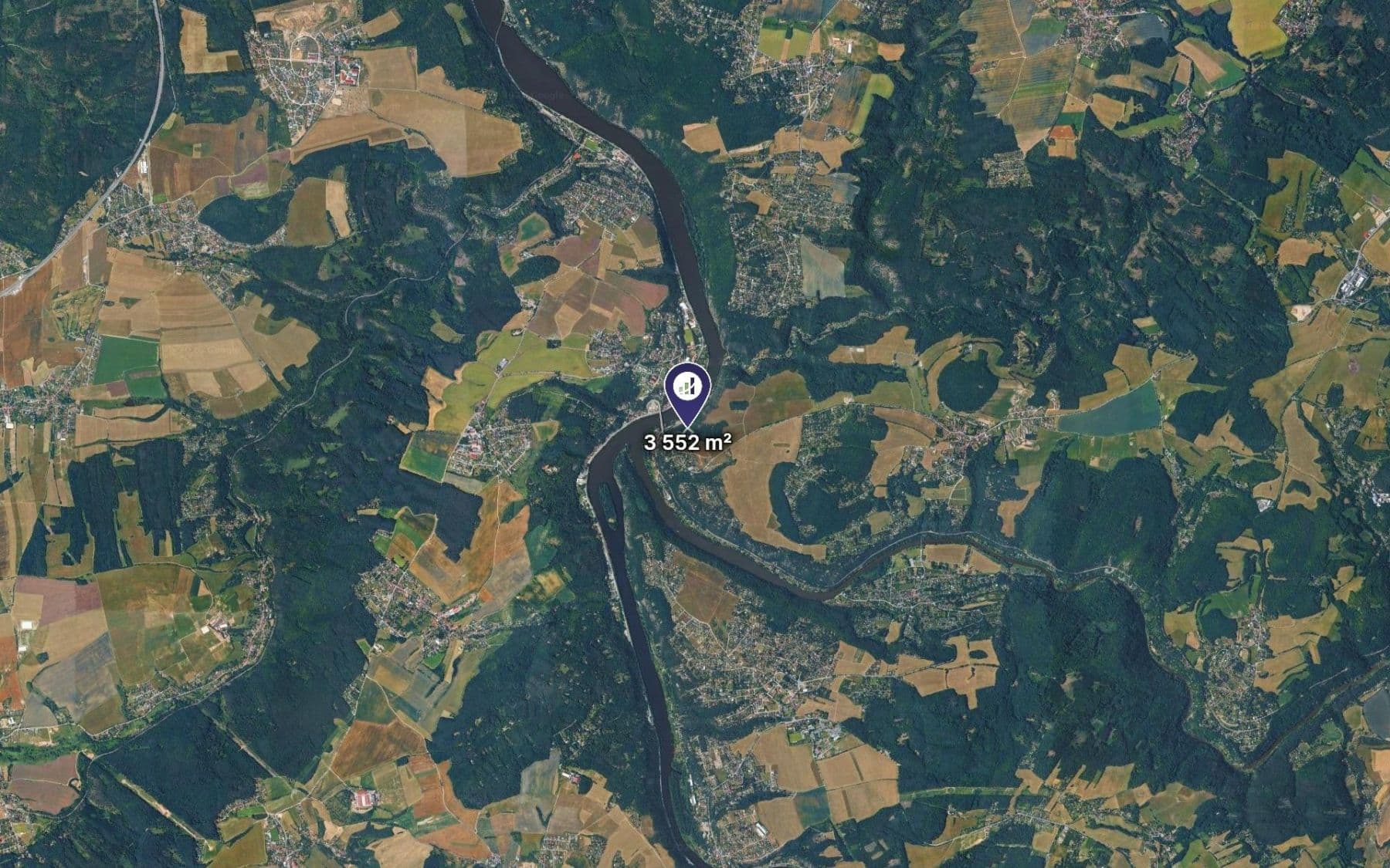 Predaj pozemku 3.552 m², Davle, Středočeský kraj Predaj pozemku 3.552 m², Davle, Středočeský kraj
