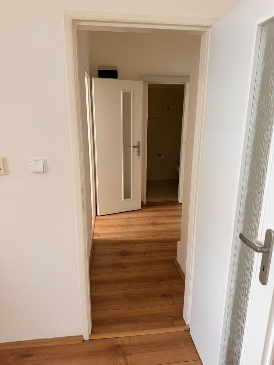Prenájom bytu 1-izbový 40 m², Sokolovská, Praha, Praha Prenájom bytu 1-izbový 40 m², Sokolovská, Praha, Praha