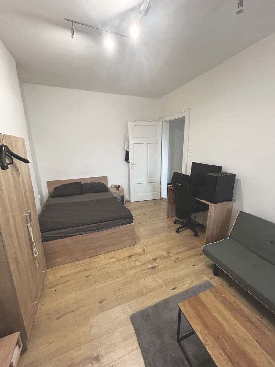 Predaj bytu 1-izbový 28 m², Cajthamlova, Teplice, Ústecký kraj Predaj bytu 1-izbový 28 m², Cajthamlova, Teplice, Ústecký kraj