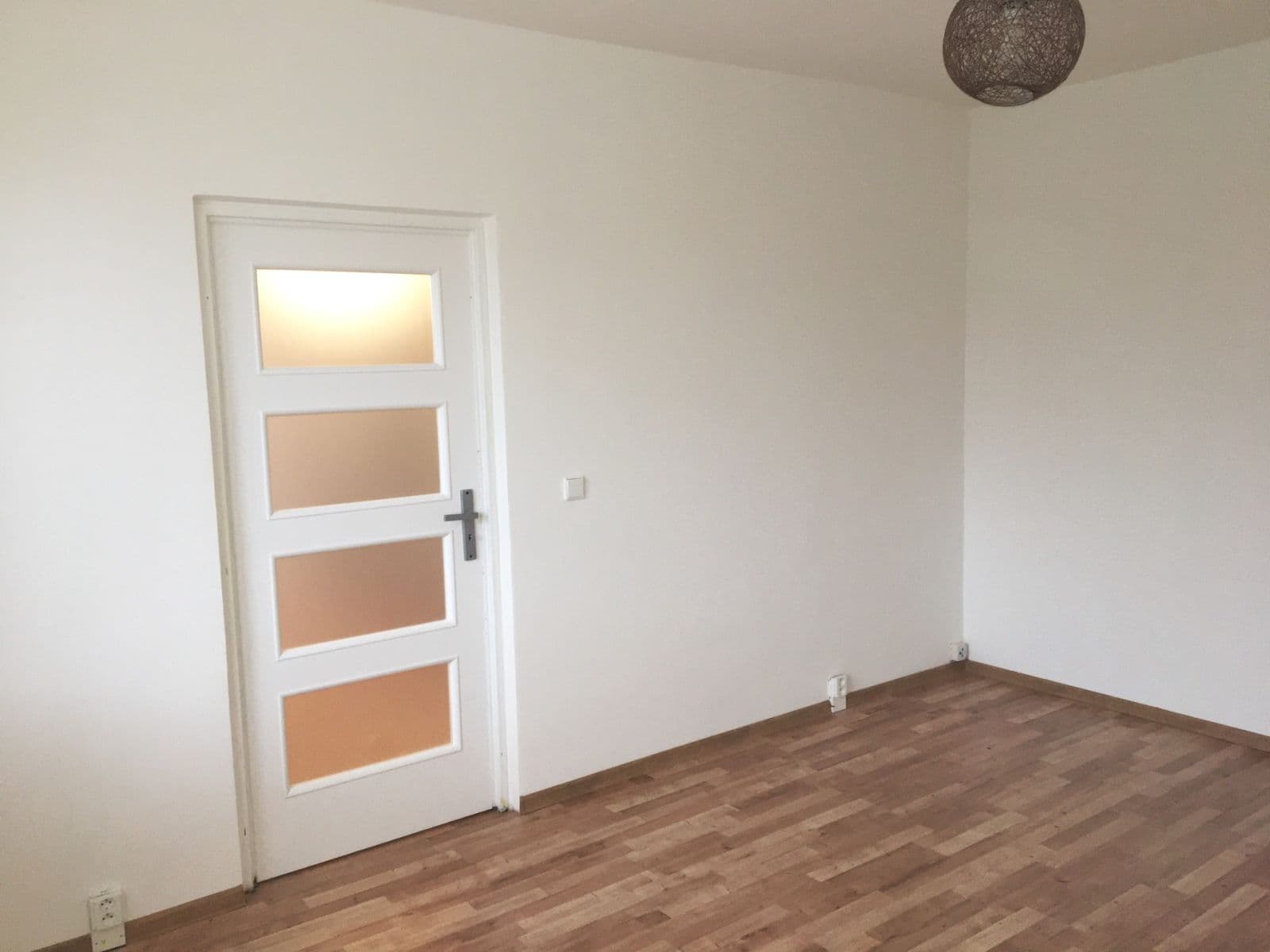 Predaj bytu 1-izbový 35 m², Zvonková, Ústí nad Labem, Ústecký kraj Predaj bytu 1-izbový 35 m², Zvonková, Ústí nad Labem, Ústecký kraj