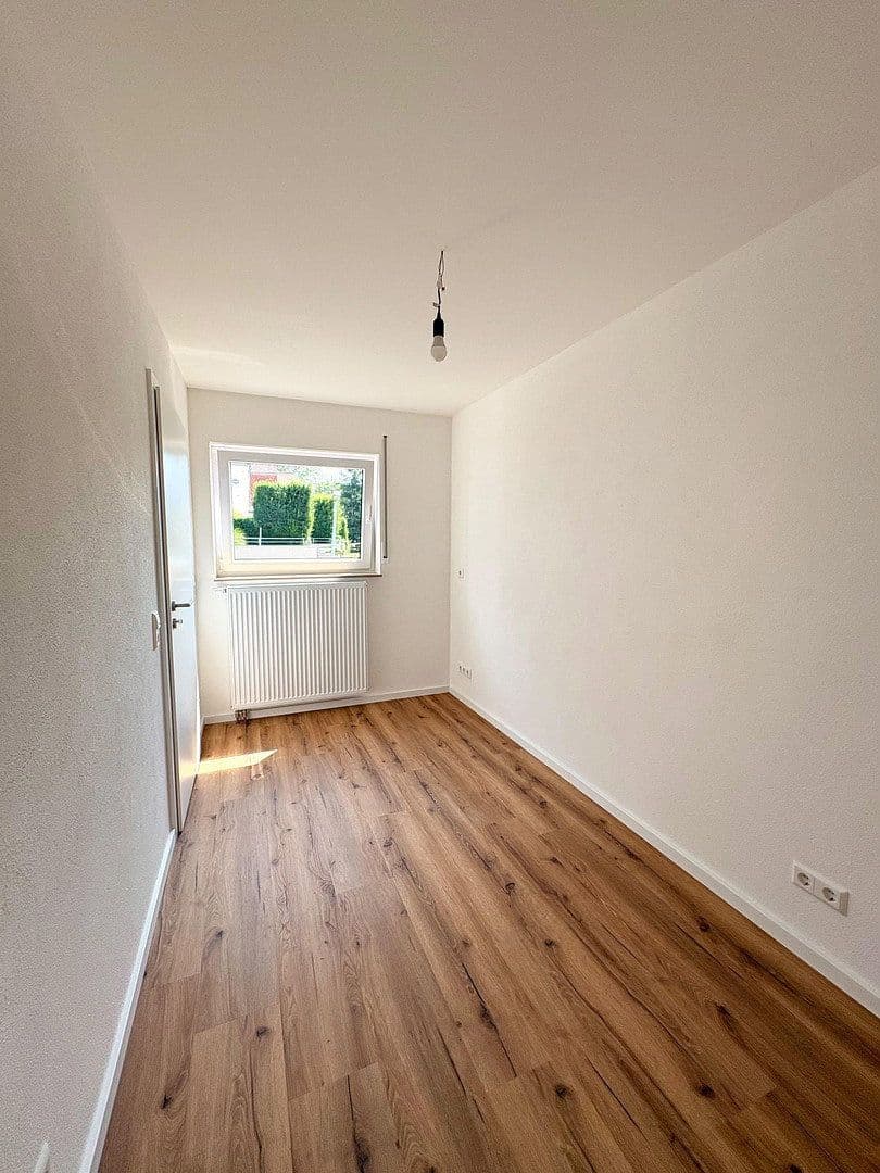 Predaj bytu 3-izbový 80 m², Kirchheim unter Teck, Bádensko-Wurttembersko Predaj bytu 3-izbový 80 m², Kirchheim unter Teck, Bádensko-Wurttembersko