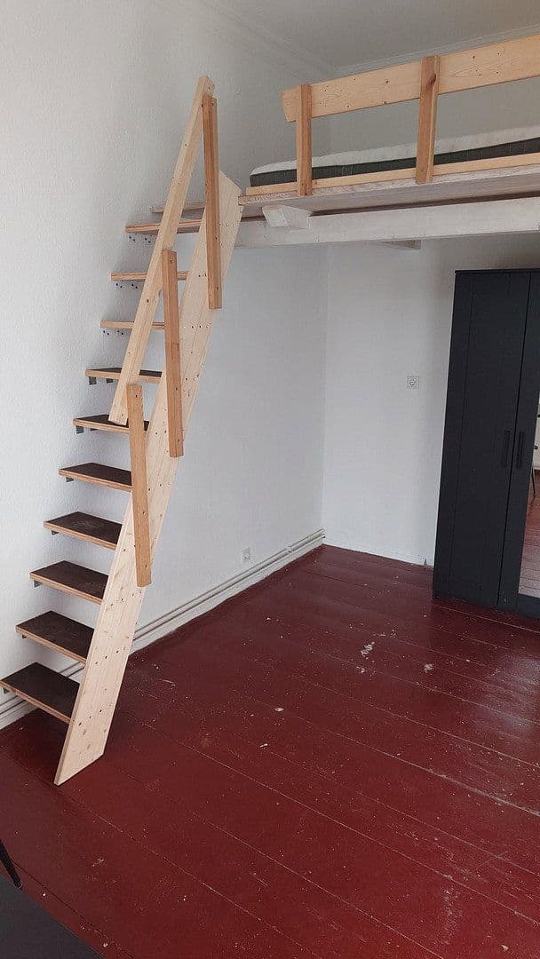 Prenájom bytu 3-izbový 71 m², Karl-Liebknecht-Str., Brandenburg an der Havel, Brandenbursko Prenájom bytu 3-izbový 71 m², Karl-Liebknecht-Str., Brandenburg an der Havel, Brandenbursko