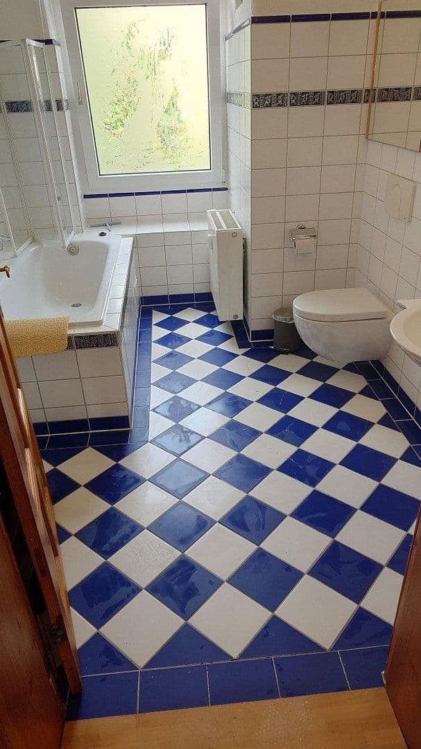Prenájom bytu 3-izbový 71 m², Karl-Liebknecht-Str., Brandenburg an der Havel, Brandenbursko Prenájom bytu 3-izbový 71 m², Karl-Liebknecht-Str., Brandenburg an der Havel, Brandenbursko