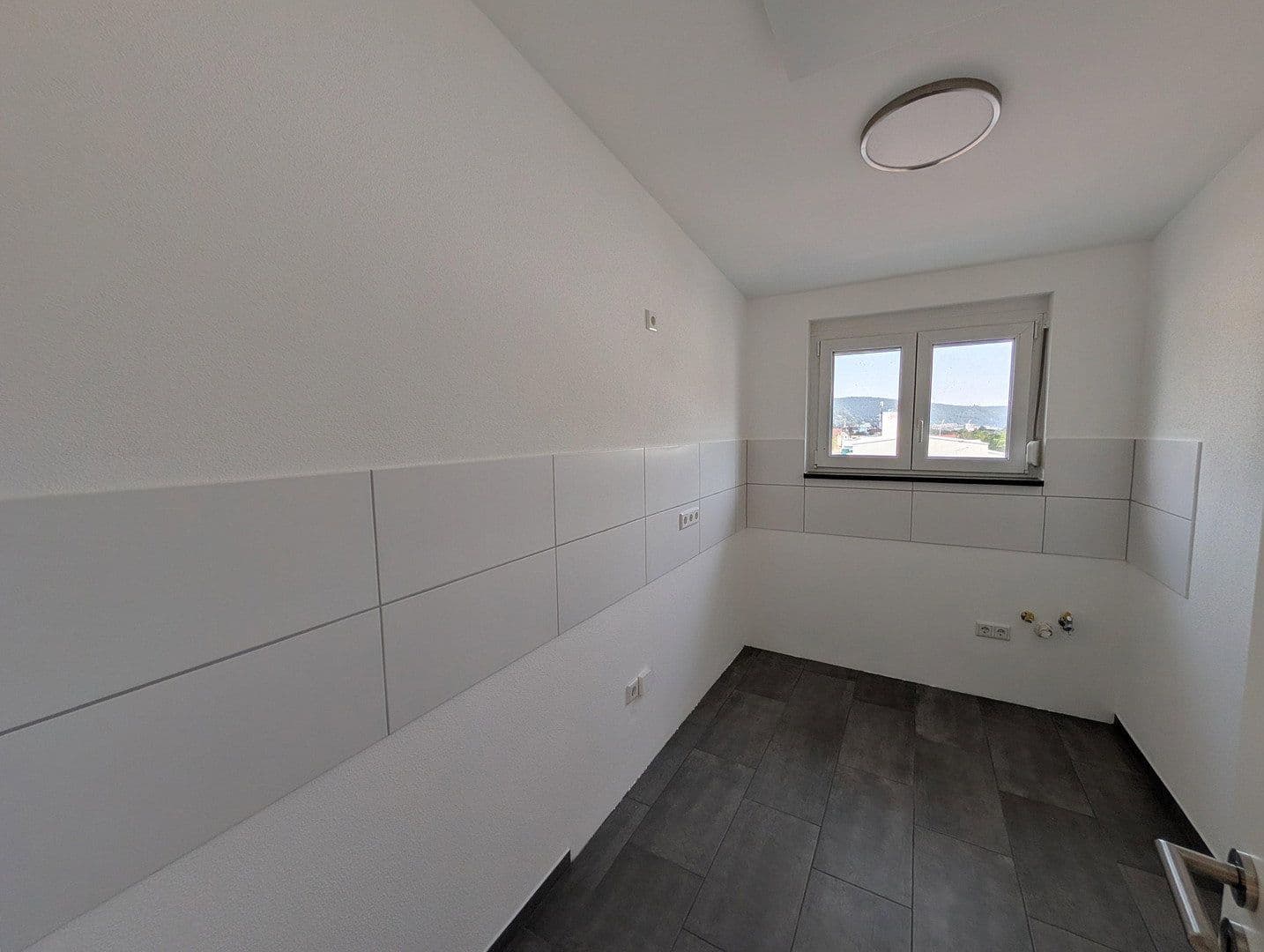 Prenájom bytu 3-izbový 66 m², Fasanenweg 6, Albstadt, Bádensko-Wurttembersko Prenájom bytu 3-izbový 66 m², Fasanenweg 6, Albstadt, Bádensko-Wurttembersko