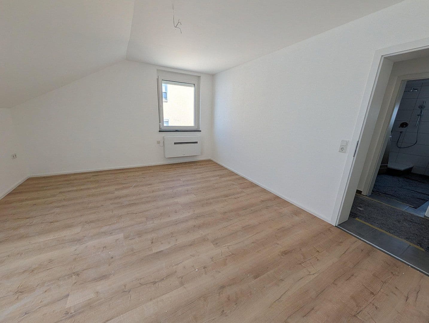 Prenájom bytu 3-izbový 66 m², Fasanenweg 6, Albstadt, Bádensko-Wurttembersko Prenájom bytu 3-izbový 66 m², Fasanenweg 6, Albstadt, Bádensko-Wurttembersko