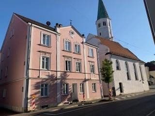 Prenájom bytu 3-izbový 127 m², Lauingen (Donau), Bavorsko Prenájom bytu 3-izbový 127 m², Lauingen (Donau), Bavorsko