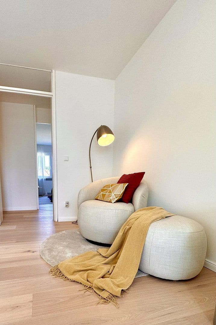 Predaj bytu 3-izbový 71 m², Esslingen am Neckar, Bádensko-Wurttembersko Predaj bytu 3-izbový 71 m², Esslingen am Neckar, Bádensko-Wurttembersko