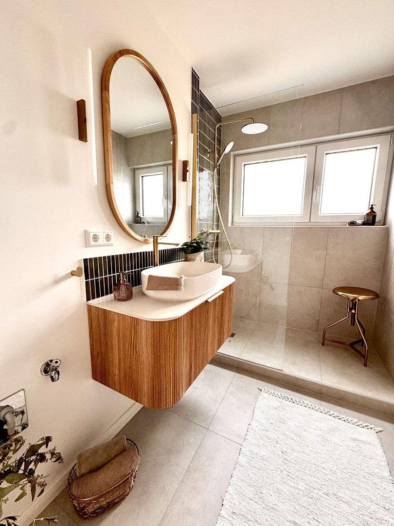 Predaj bytu 3-izbový 71 m², Esslingen am Neckar, Bádensko-Wurttembersko Predaj bytu 3-izbový 71 m², Esslingen am Neckar, Bádensko-Wurttembersko