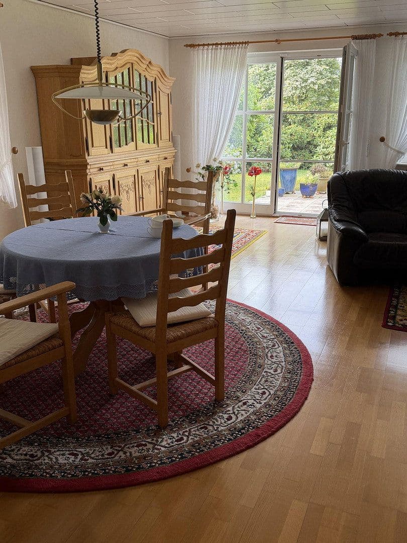 Predaj domu 157 m², pozemok 584 m², Wiefelstede, Dolné Sasko Predaj domu 157 m², pozemok 584 m², Wiefelstede, Dolné Sasko