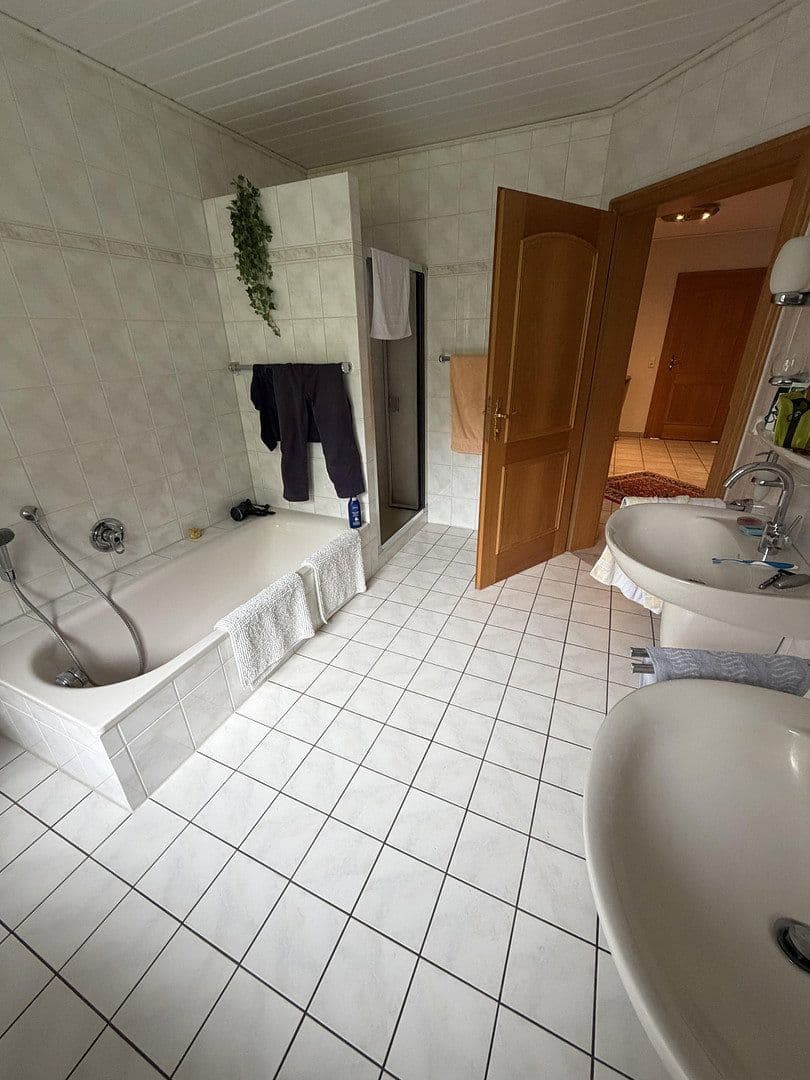 Predaj domu 157 m², pozemok 584 m², Wiefelstede, Dolné Sasko Predaj domu 157 m², pozemok 584 m², Wiefelstede, Dolné Sasko