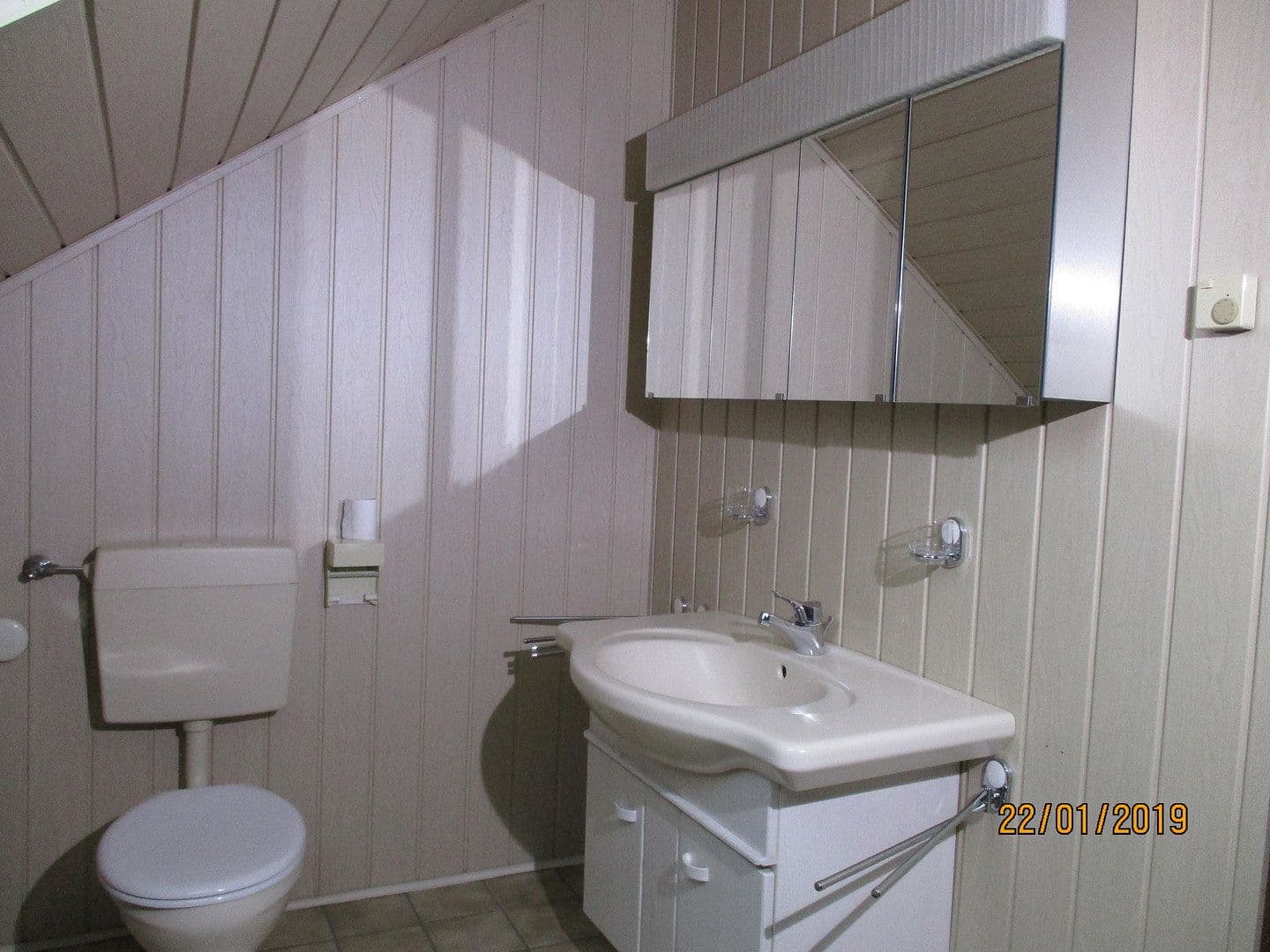 Predaj domu 280 m², pozemok 868 m², Üchtelhausen, Bavorsko Predaj domu 280 m², pozemok 868 m², Üchtelhausen, Bavorsko