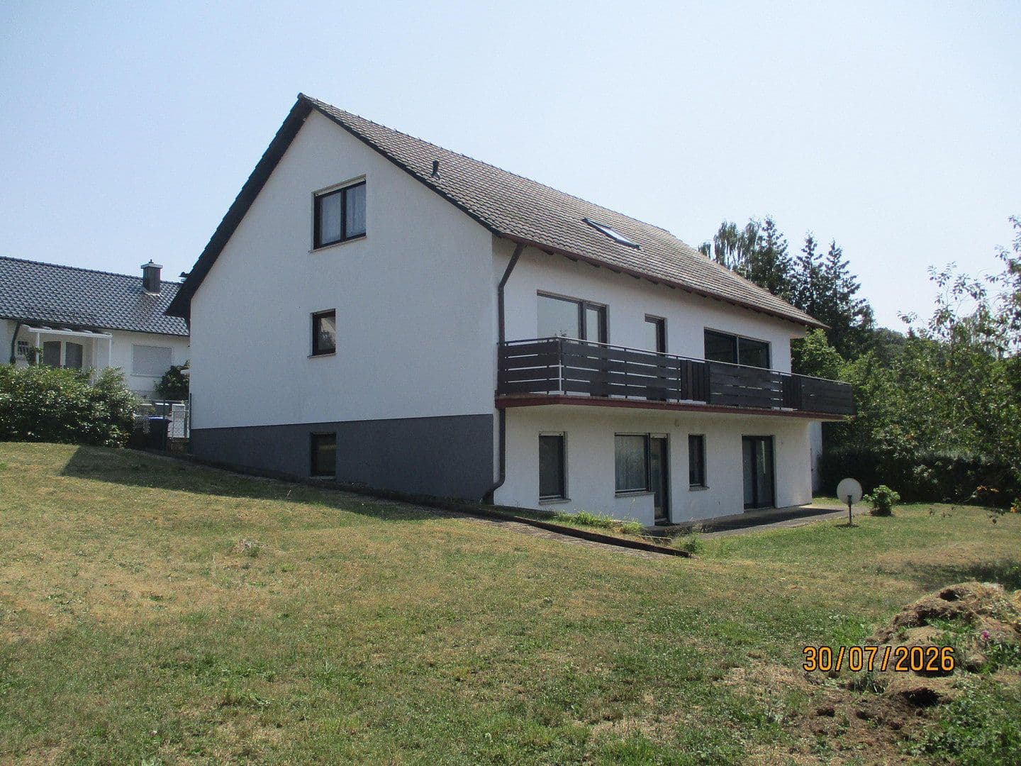 Predaj domu 280 m², pozemok 868 m², Üchtelhausen, Bavorsko Predaj domu 280 m², pozemok 868 m², Üchtelhausen, Bavorsko