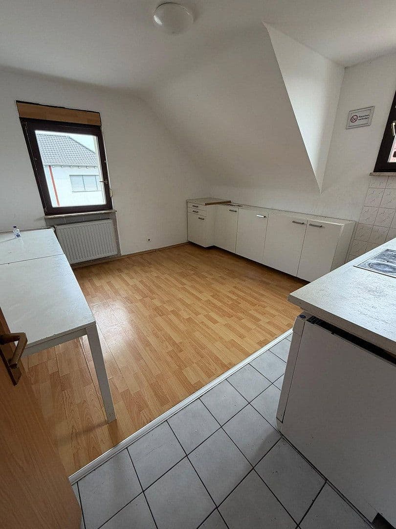 Prenájom domu 200 m², pozemok 250 m², Erlensee, Hesensko Prenájom domu 200 m², pozemok 250 m², Erlensee, Hesensko