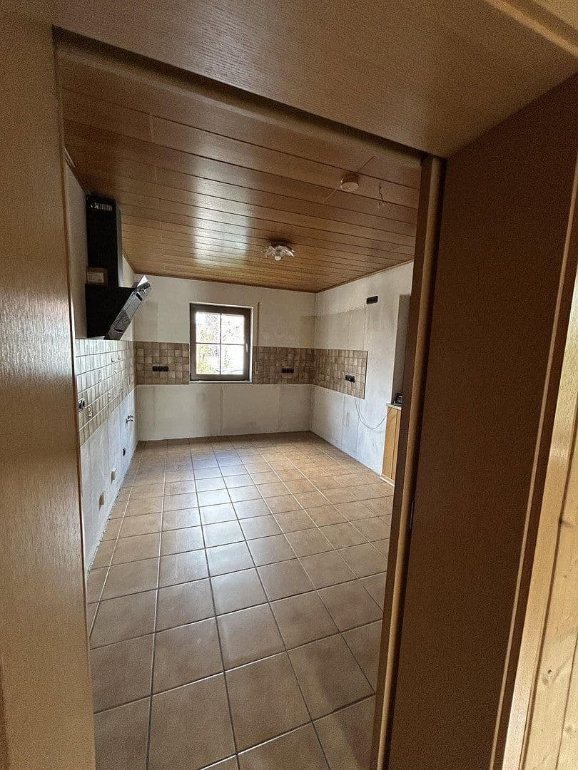 Predaj domu 150 m², pozemok 569 m², Banater Straße 46, Neutraubling, Bavorsko Predaj domu 150 m², pozemok 569 m², Banater Straße 46, Neutraubling, Bavorsko