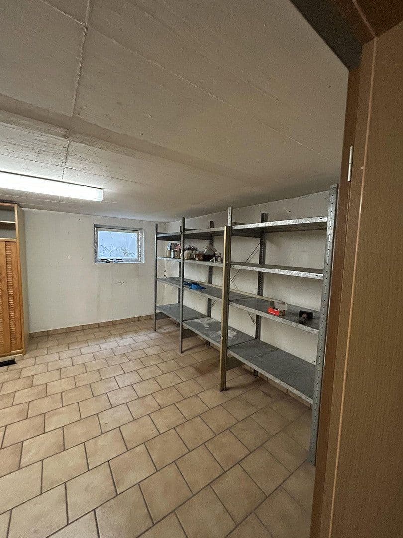 Predaj domu 150 m², pozemok 569 m², Banater Straße 46, Neutraubling, Bavorsko Predaj domu 150 m², pozemok 569 m², Banater Straße 46, Neutraubling, Bavorsko