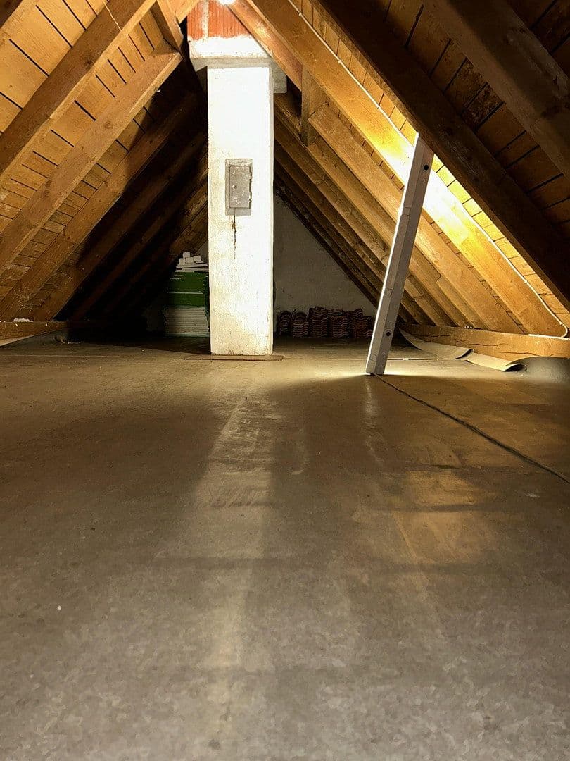 Predaj domu 150 m², pozemok 569 m², Banater Straße 46, Neutraubling, Bavorsko Predaj domu 150 m², pozemok 569 m², Banater Straße 46, Neutraubling, Bavorsko