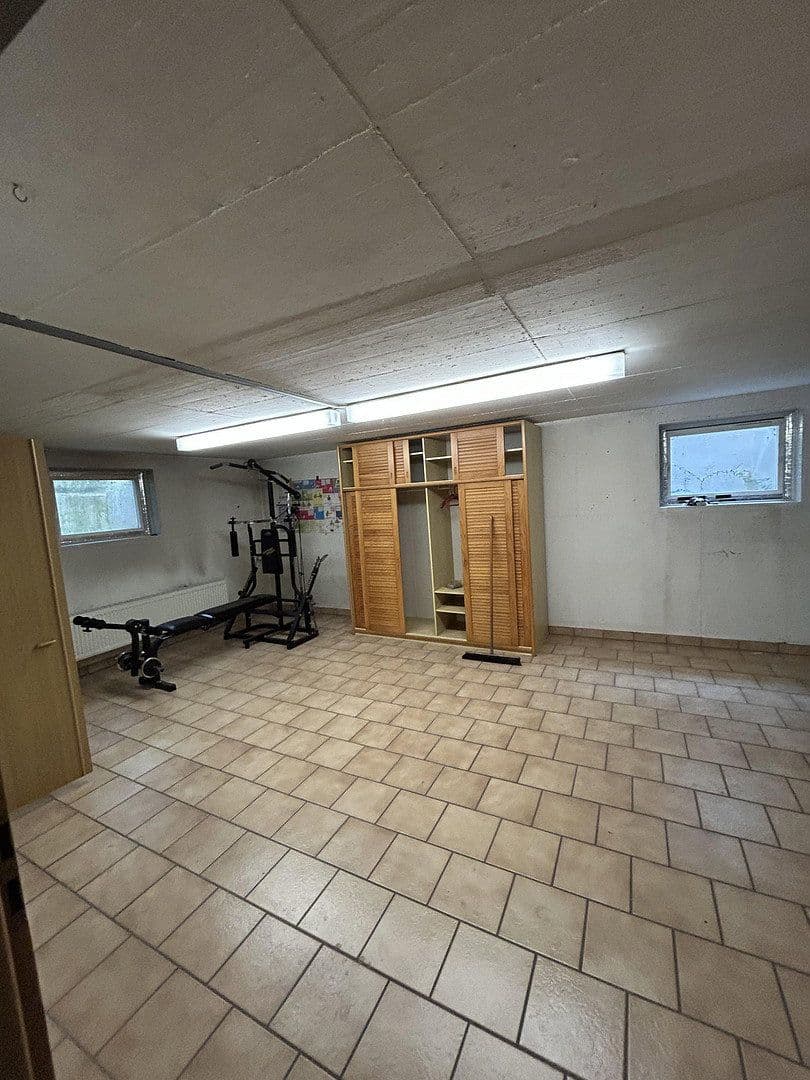Predaj domu 150 m², pozemok 569 m², Banater Straße 46, Neutraubling, Bavorsko Predaj domu 150 m², pozemok 569 m², Banater Straße 46, Neutraubling, Bavorsko