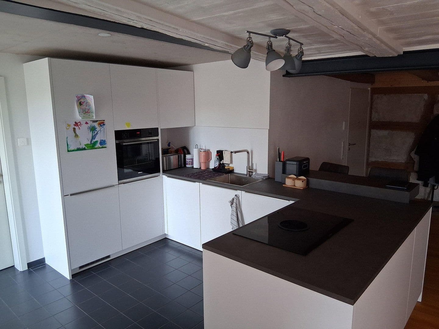 Prenájom bytu 3-izbový 137 m², Sommergasse 16, Bräunlingen, Bádensko-Wurttembersko Prenájom bytu 3-izbový 137 m², Sommergasse 16, Bräunlingen, Bádensko-Wurttembersko