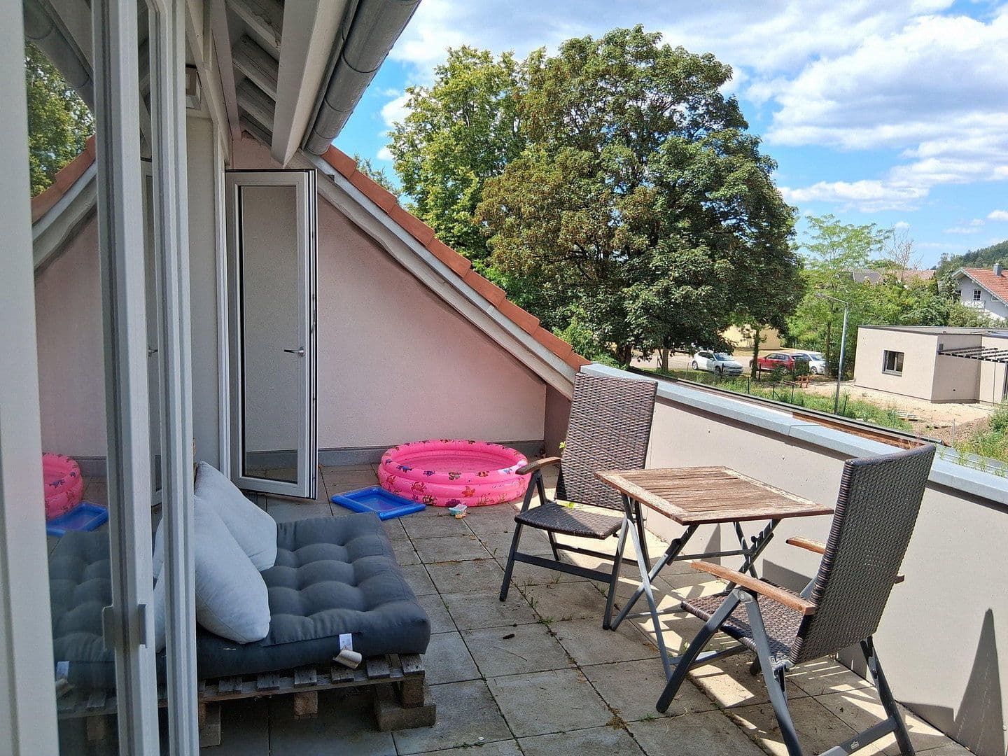 Prenájom bytu 3-izbový 137 m², Sommergasse 16, Bräunlingen, Bádensko-Wurttembersko Prenájom bytu 3-izbový 137 m², Sommergasse 16, Bräunlingen, Bádensko-Wurttembersko