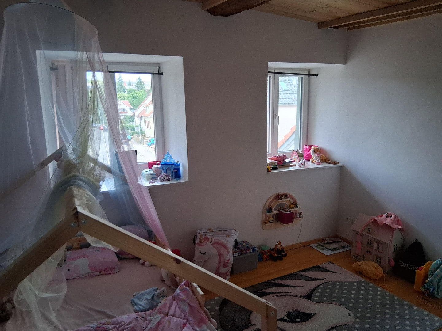 Prenájom bytu 3-izbový 137 m², Sommergasse 16, Bräunlingen, Bádensko-Wurttembersko Prenájom bytu 3-izbový 137 m², Sommergasse 16, Bräunlingen, Bádensko-Wurttembersko
