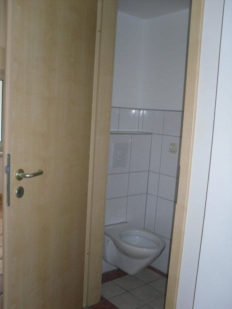 Prenájom domu 84 m², pozemok 470 m², Usedomstr. 20, Neuenhagen bei Berlin, Brandenbursko Prenájom domu 84 m², pozemok 470 m², Usedomstr. 20, Neuenhagen bei Berlin, Brandenbursko
