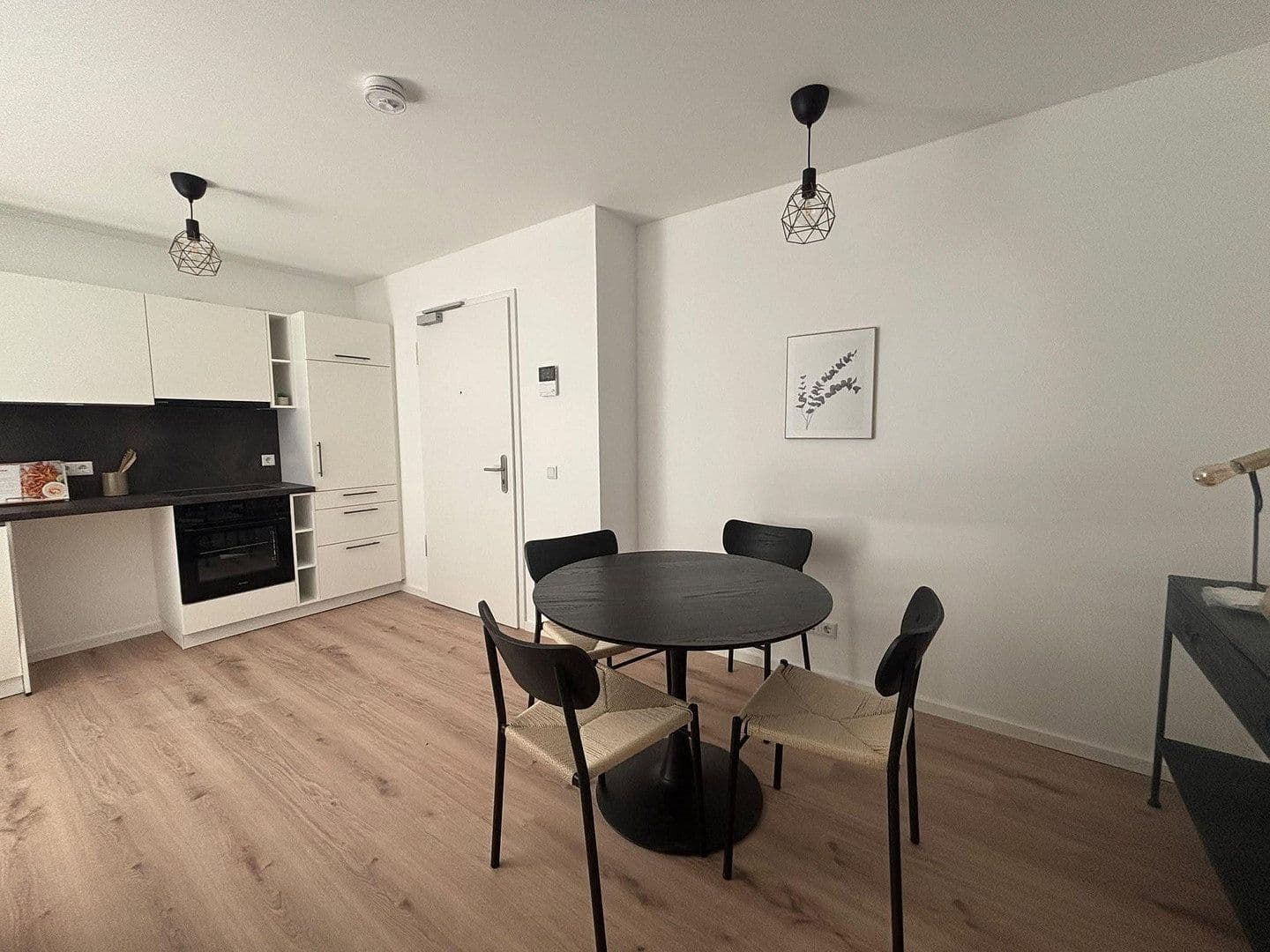 Prenájom bytu 1-izbový 34 m², Schweinauer Hauptstraße 1, Nürnberg, Bavorsko Prenájom bytu 1-izbový 34 m², Schweinauer Hauptstraße 1, Nürnberg, Bavorsko