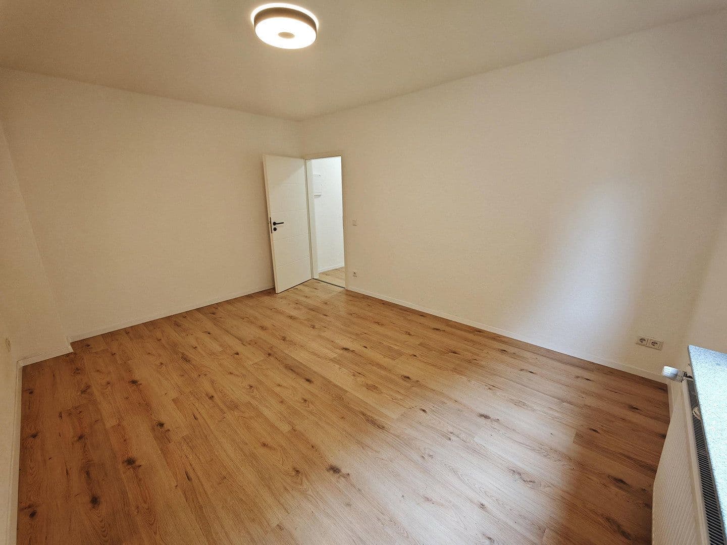 Predaj bytu 2-izbový 39 m², Schinkelstraße 8, Osnabrück, Dolné Sasko Predaj bytu 2-izbový 39 m², Schinkelstraße 8, Osnabrück, Dolné Sasko