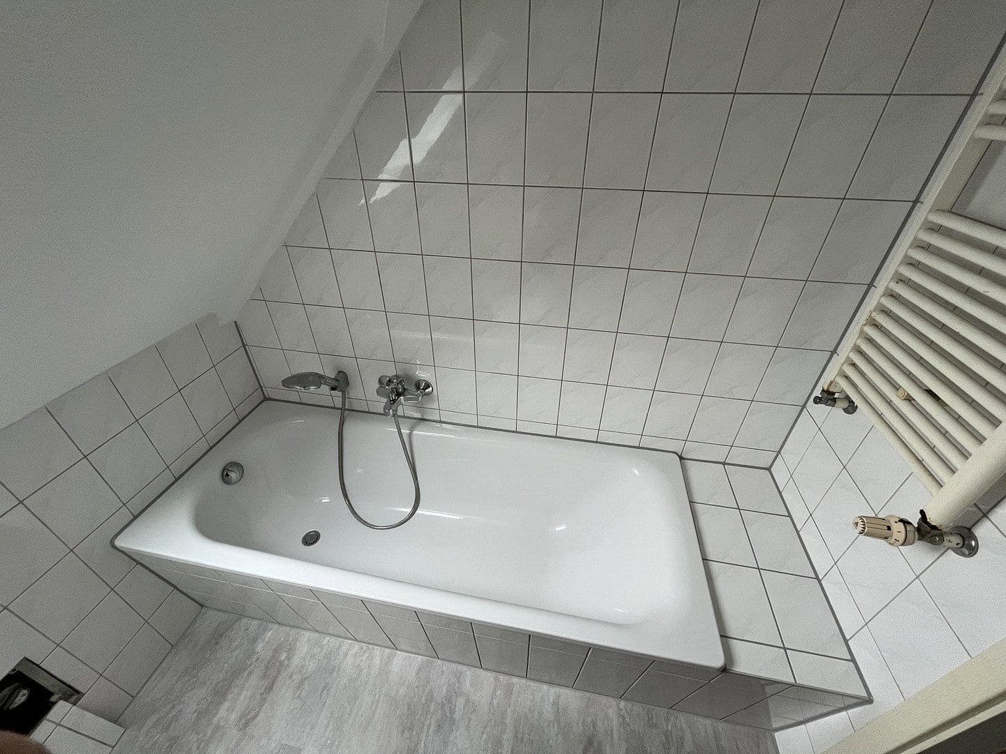 Prenájom bytu 2-izbový 27 m², Neefestraße 109, Chemnitz, Sasko Prenájom bytu 2-izbový 27 m², Neefestraße 109, Chemnitz, Sasko