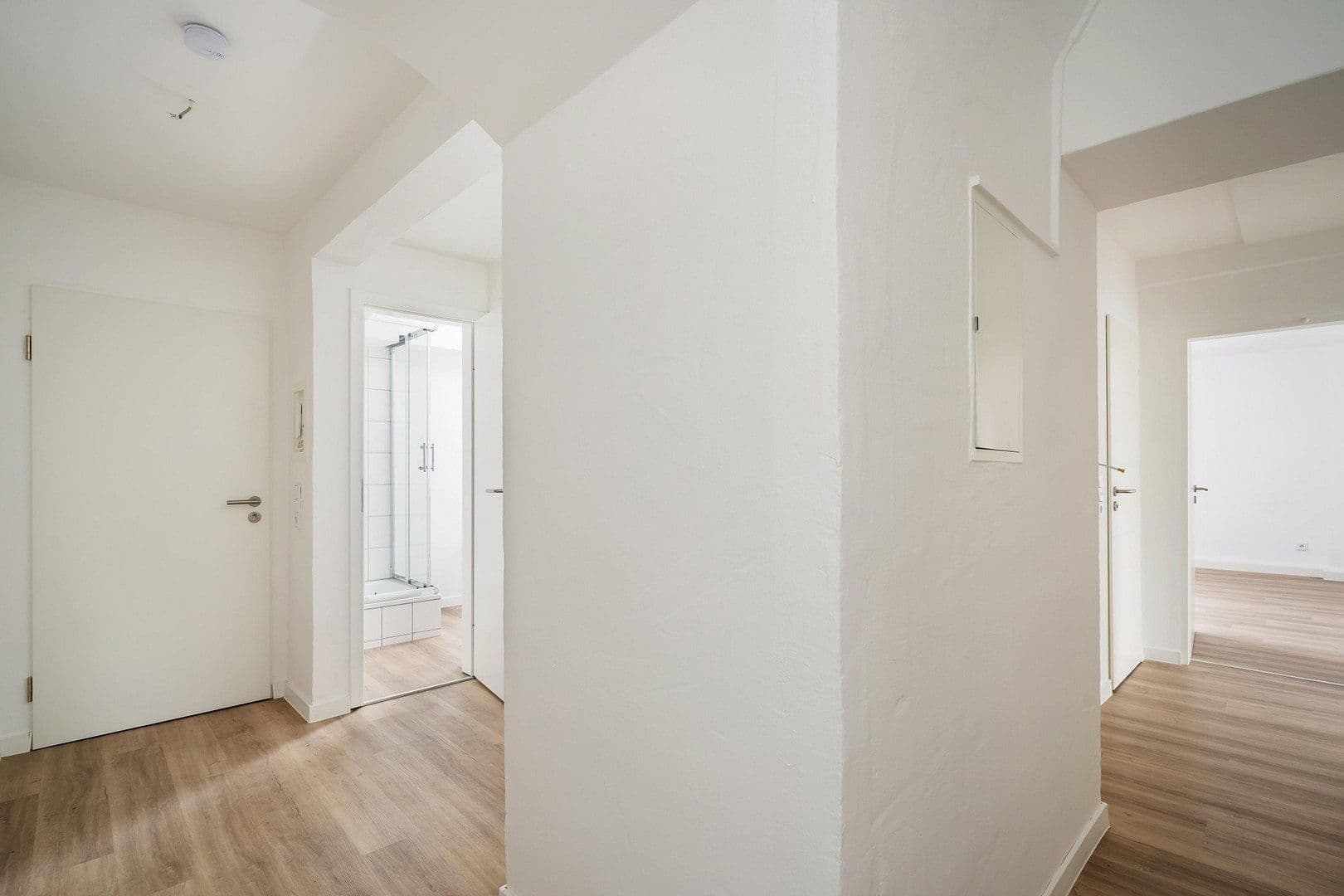 Prenájom bytu 3-izbový 100 m², Adalbertsteinweg 18-20, Aachen, Severné Porýnie - Westfálsko Prenájom bytu 3-izbový 100 m², Adalbertsteinweg 18-20, Aachen, Severné Porýnie - Westfálsko