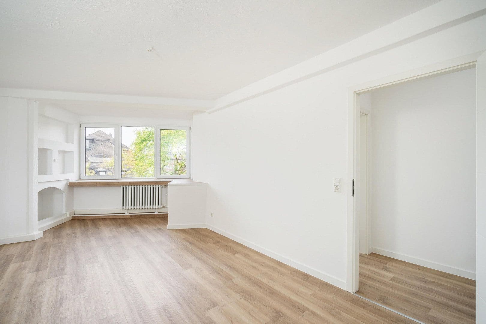 Prenájom bytu 3-izbový 100 m², Adalbertsteinweg 18-20, Aachen, Severné Porýnie - Westfálsko Prenájom bytu 3-izbový 100 m², Adalbertsteinweg 18-20, Aachen, Severné Porýnie - Westfálsko