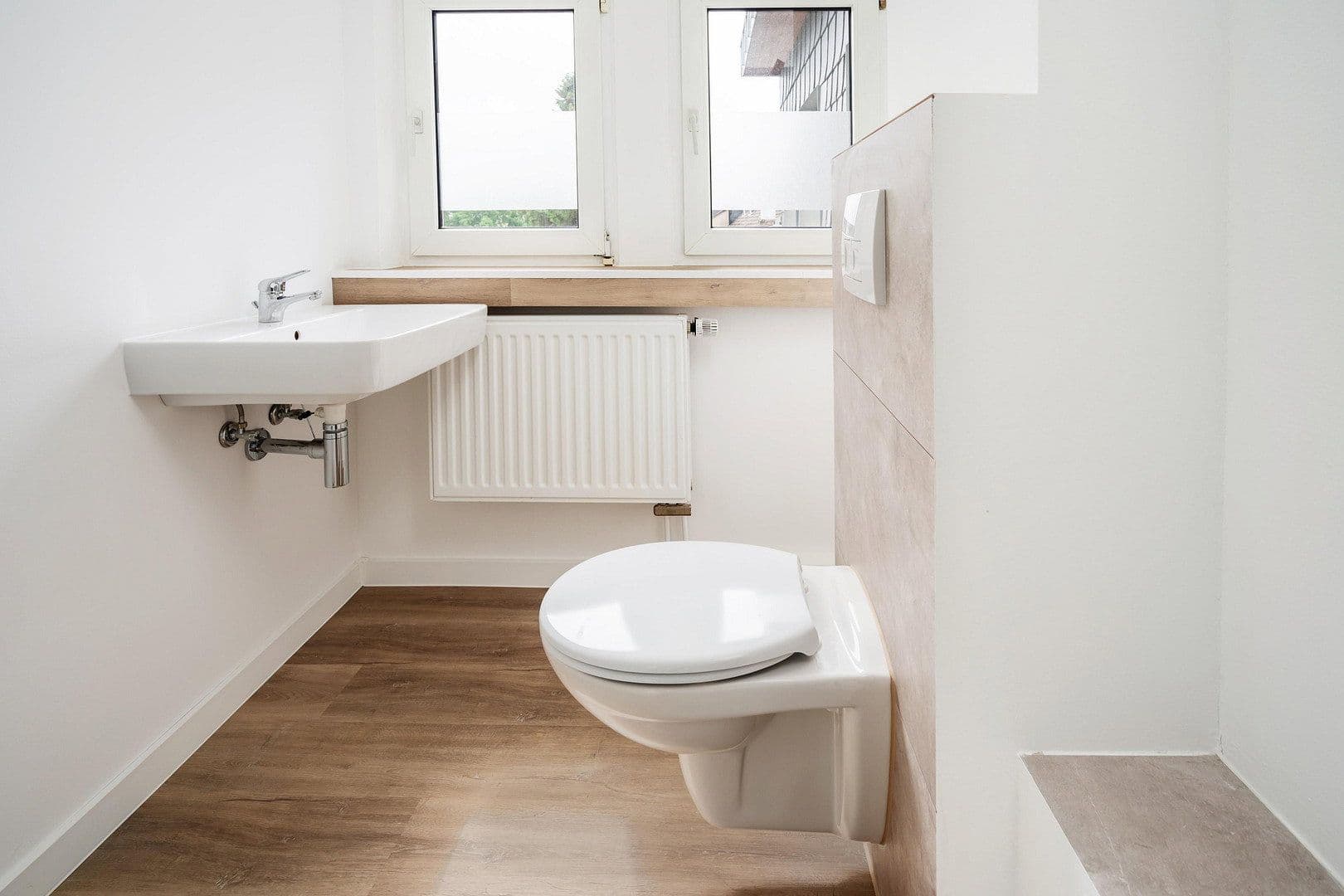 Prenájom bytu 3-izbový 100 m², Adalbertsteinweg 18-20, Aachen, Severné Porýnie - Westfálsko Prenájom bytu 3-izbový 100 m², Adalbertsteinweg 18-20, Aachen, Severné Porýnie - Westfálsko