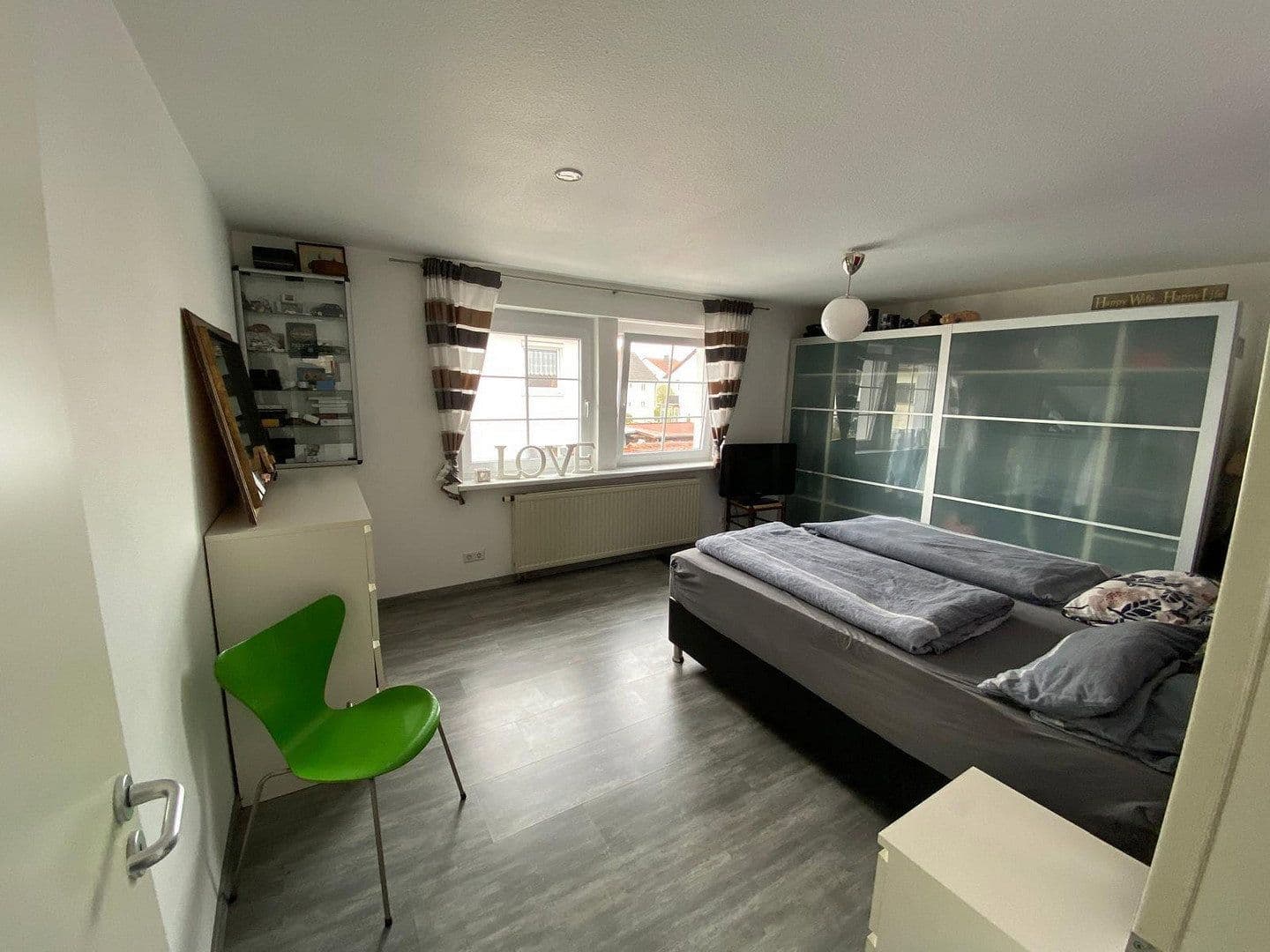 Predaj domu 170 m², pozemok 622 m², Neu-Ulm, Bavorsko Predaj domu 170 m², pozemok 622 m², Neu-Ulm, Bavorsko